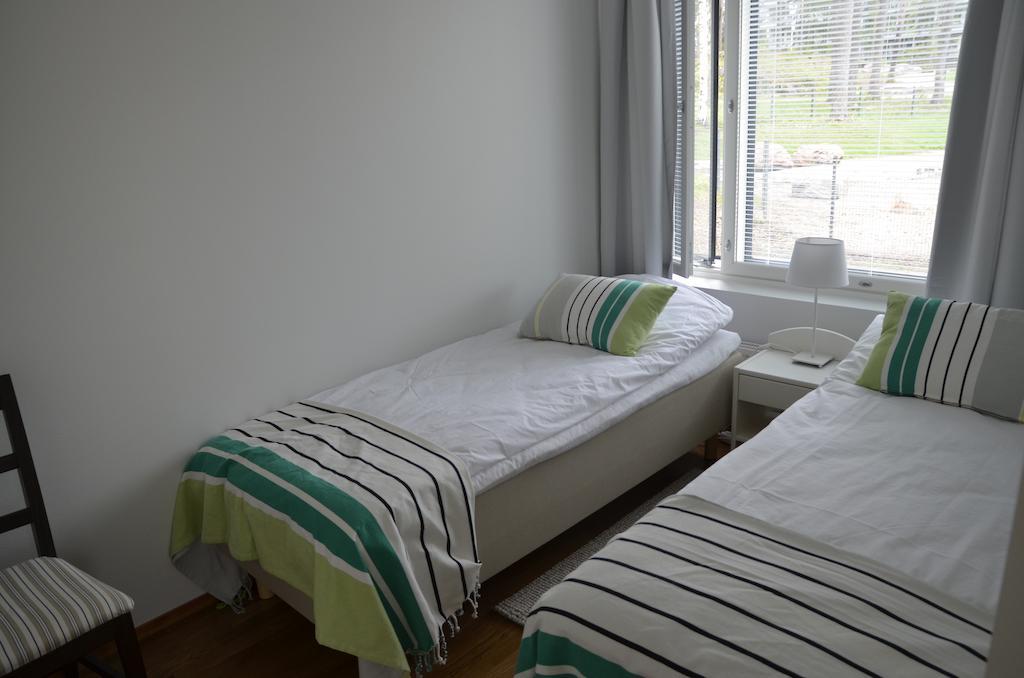 Helsinki Airport Suites Vantaa Room photo